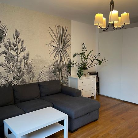 Family Apartment On Saska Kepa Varsovia Exterior foto